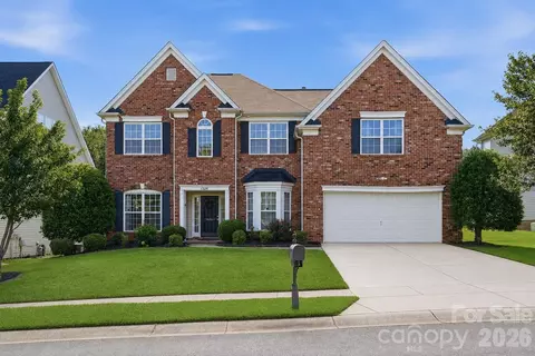 6226 Castlecove Rd, Charlotte, NC 28278