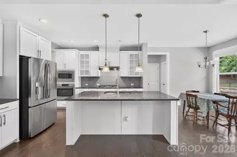 113 Heron Cove Loop, Mooresville, NC 28117