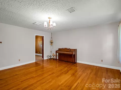 385 Eastview Dr, Bostic, NC 28018 photo 16