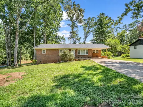 385 Eastview Dr, Bostic, NC 28018 photo 4