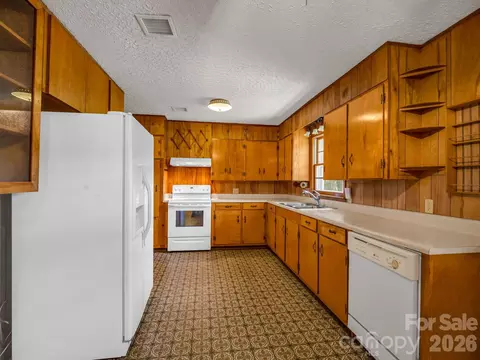 385 Eastview Dr, Bostic, NC 28018 photo 20