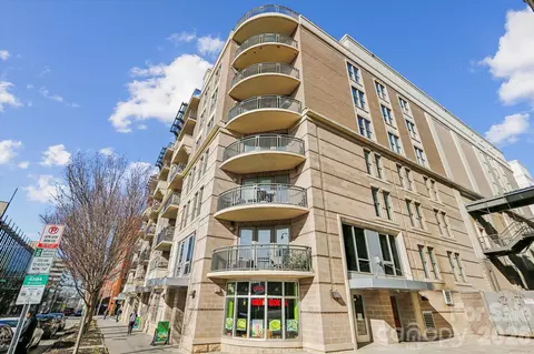 718 W Trade 302 St #302, Charlotte, NC 28202