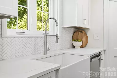Kitchen - 711 Concord Rd, Davidson, NC 28036 photo 2 of 3