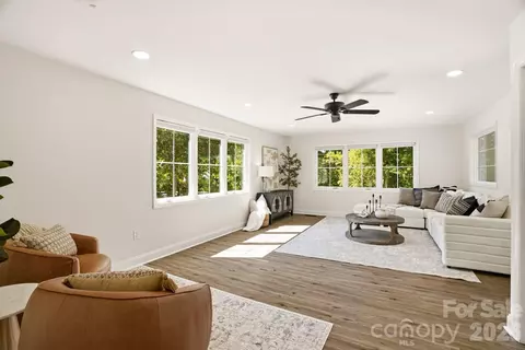 Living - 711 Concord Rd, Davidson, NC 28036 photo 4 of 5