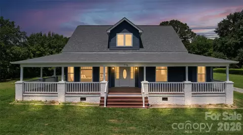 776 S Grove Street Ext, Lincolnton, NC 28092