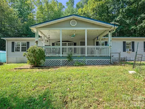 Exterior - 59 Sprinkle Dr, Spruce Pine, NC 28777 photo 2 of 10