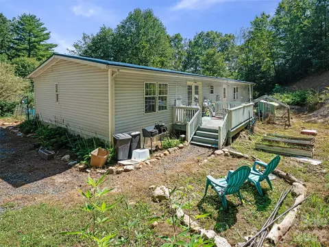 Exterior - 59 Sprinkle Dr, Spruce Pine, NC 28777 photo 8 of 10