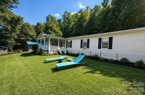 59 Sprinkle Dr, Spruce Pine, NC 28777 photo 1