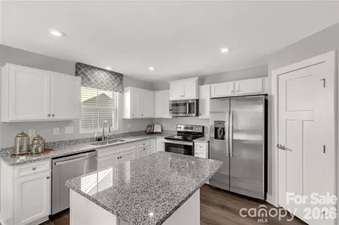 Kitchen - 139 Commerce Blvd, Lancaster, SC 29720 photo 1 of 1