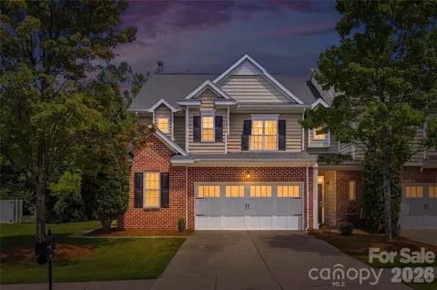 6823 Maricopa Rd, Charlotte, NC 28277