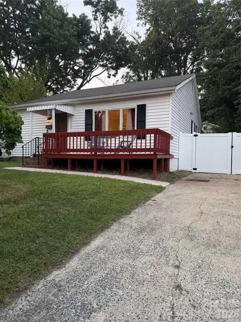 4220 Harvard Ave, Greensboro, NC 27407