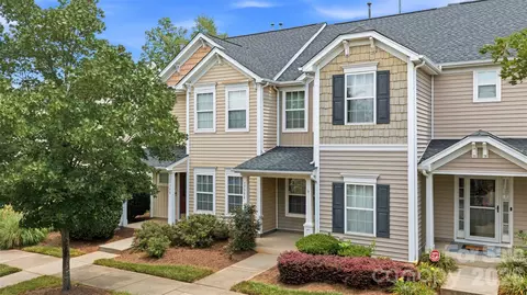 17754 Caldwell Track Dr, Cornelius, NC 28031
