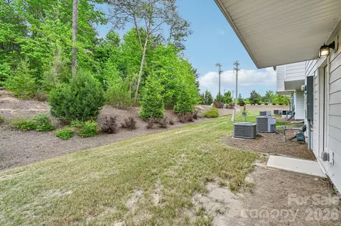 957 Portrush Ln, Tega Cay, SC 29708 photo 31