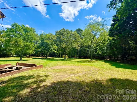 1801 Griffith Rd, Monroe, NC 28112 photo 3