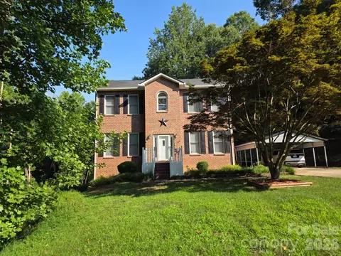 919 Danbrook Cir, Lincolnton, NC 28092