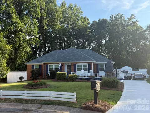 6507 Paleface Pl, Charlotte, NC 28214