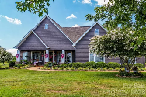 1109 Morningstar Lake Rd, Forest City, NC 28043