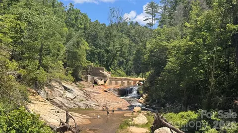 1802 Off Sr, Saluda, NC 28773 photo 4