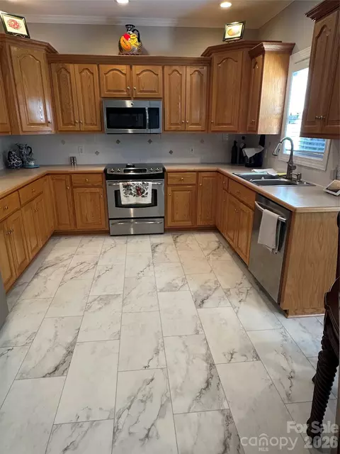 Kitchen - 4206 Flint Dr, Lancaster, SC 29720 photo 1 of 3