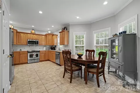 Kitchen - 4206 Flint Dr, Lancaster, SC 29720 photo 2 of 2