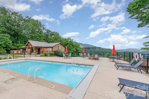 508 Over Look 2 Dr #2, Burnsville, NC 28714