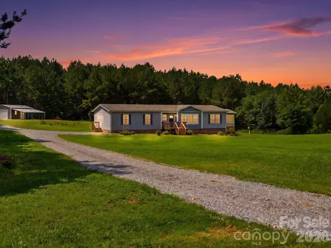 135 Thamon Rd, Shelby, NC 28150
