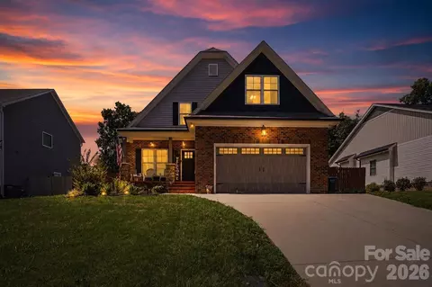 304 E Florida Ave, Bessemer City, NC 28016