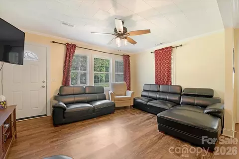 Living - 5088 Hwy 265 Hwy, Ruby, SC 29741 photo 2 of 3