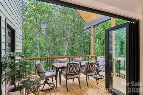 Exterior - 18 Baker Pl, Arden, NC 28704 photo 3 of 4