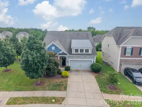 7405 Hamilton Bridge Rd, Charlotte, NC 28278