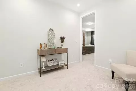 Entry Way - 534 Madison Falls Ct, Fort Mill, SC 29708 photo 4 of 5