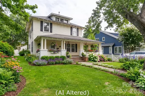 729 5th W Ave W, Hendersonville, NC 28739