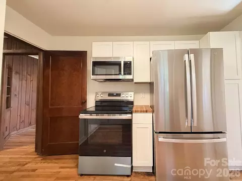Kitchen - 331 Probart St, Brevard, NC 28712 photo 2 of 4