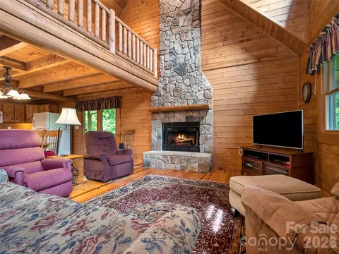 Living - 916 Fire Tower Rd, Bostic, NC 28018 photo 2 of 3