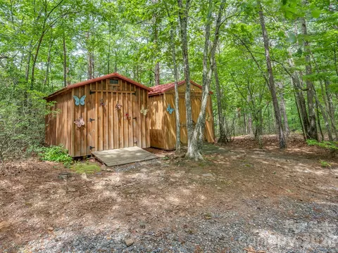 Exterior - 916 Fire Tower Rd, Bostic, NC 28018 photo 12 of 13