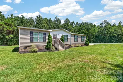 609 Edwards Rd, Fort Lawn, SC 29714