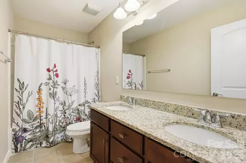 Bath - 2157 Bluebell Way, Tega Cay, SC 29708 photo 4 of 4