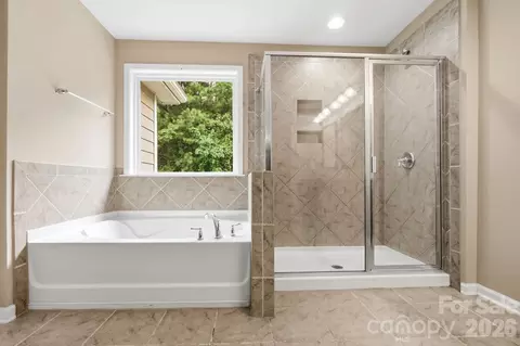 Bath - 2157 Bluebell Way, Tega Cay, SC 29708 photo 3 of 4
