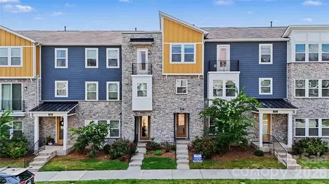 1717 Unison Dr, Charlotte, NC 28262