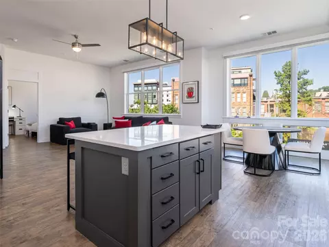 55 S Market 515 St #515, Asheville, NC 28801
