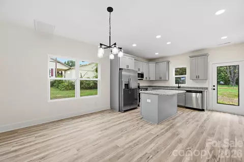 101103 Baldwin Ave, Spencer, NC 28159 photo 2