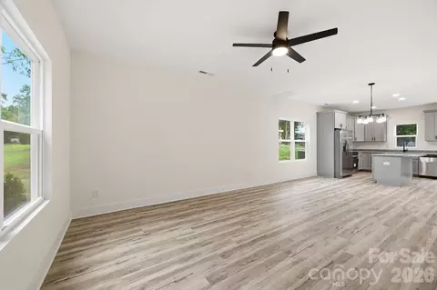 101103 Baldwin Ave, Spencer, NC 28159 photo 3