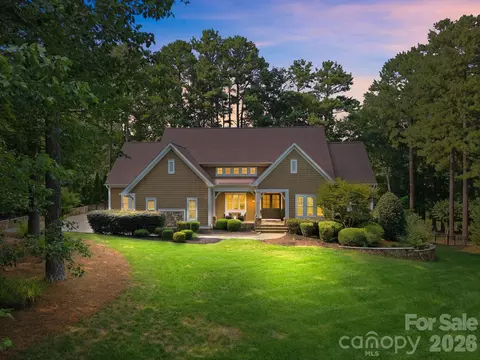 121 Brawley Harbor Pl, Mooresville, NC 28117