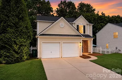 15114 Edindale Dr, Charlotte, NC 28277