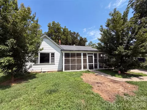 3415 Orr St, Charlotte, NC 28269