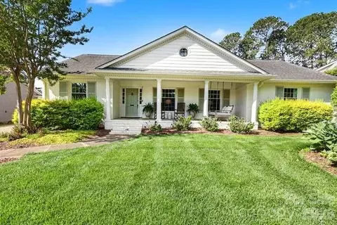 2636 Chilton Pl, Charlotte, NC 28207