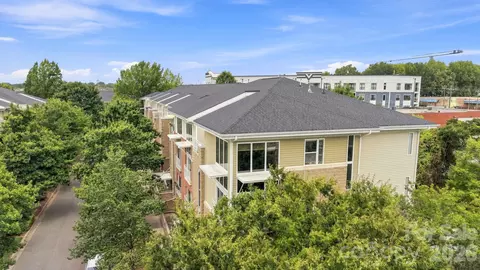 643 Raphael Pl, Charlotte, NC 28205