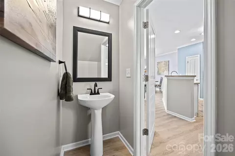 Entry Way - 642 Brickdust Ct, Fort Mill, SC 29708 photo 2 of 3