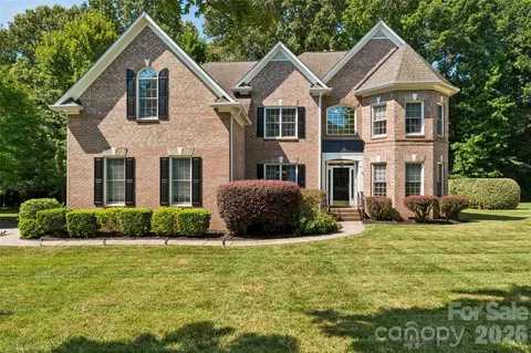 11338 Canoe Cove Ln, Huntersville, NC 28078
