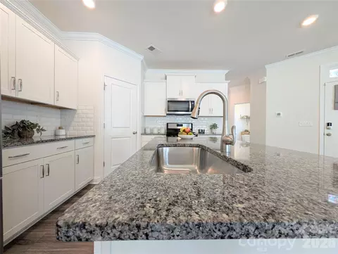 Kitchen - 644 Altamonte Dr, Clover, SC 29710 photo 3 of 3
